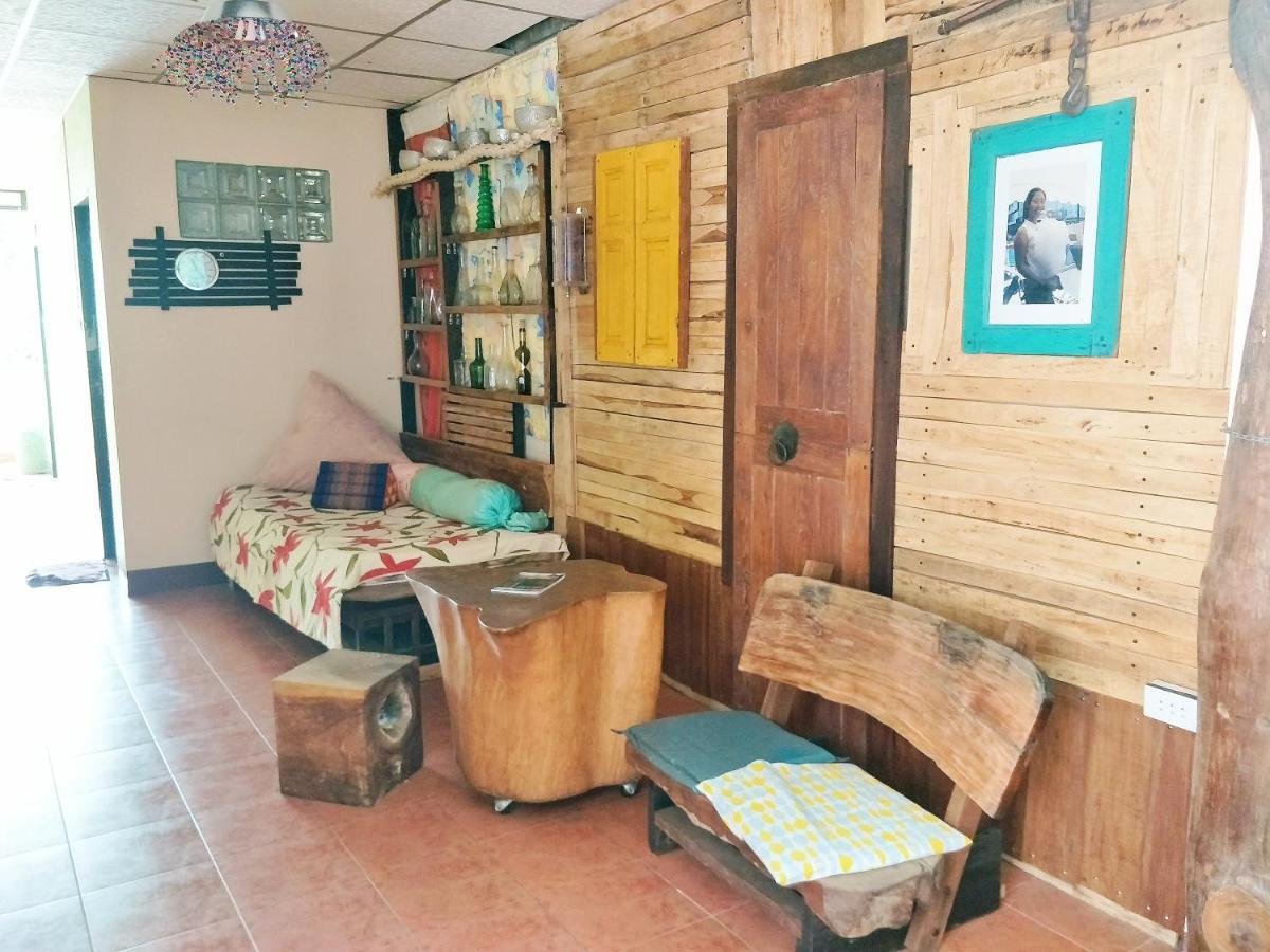 Baan Jaidee Guesthouse Τρατ Εξωτερικό φωτογραφία